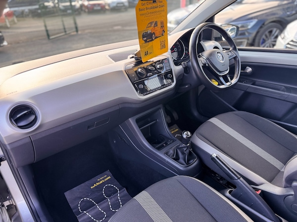 Used Volkswagen up! 2017 for sale - 76302493: Photo 19