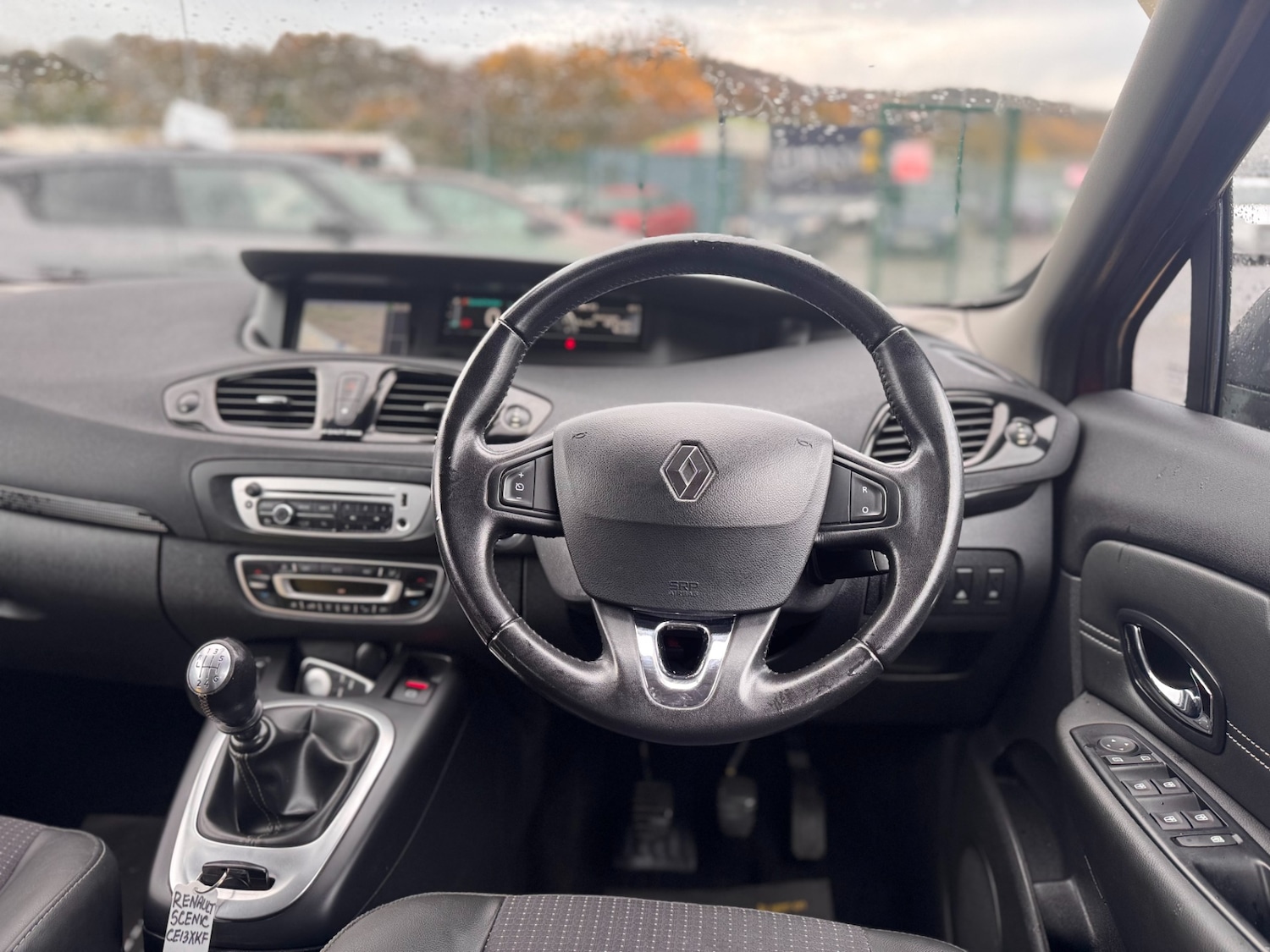 Used Renault Grand Scenic 2013 for sale - 76681800: Photo 11