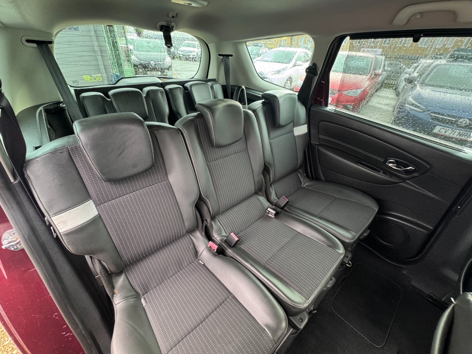 Used Renault Grand Scenic 2013 for sale - 76681800: Photo 39