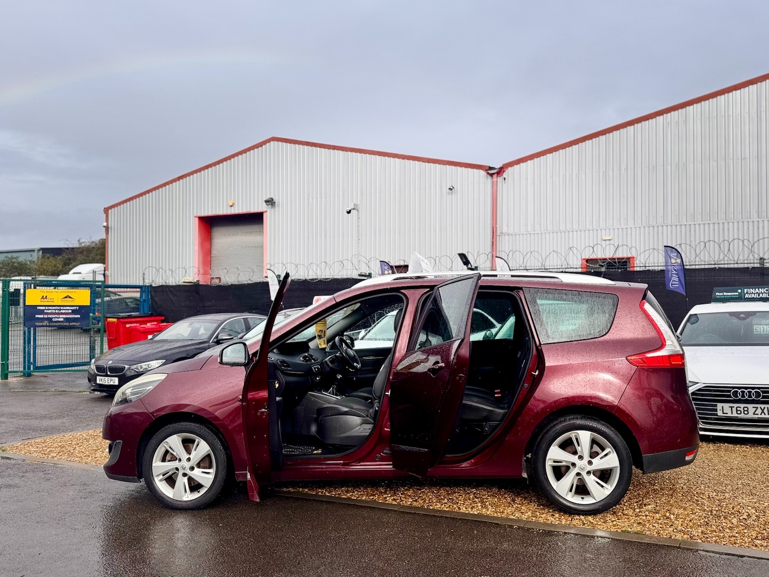 Used Renault Grand Scenic 2013 for sale - 76681800: Photo 44