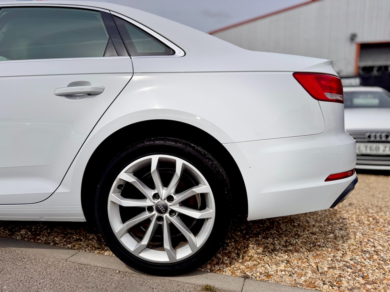 Used Audi A4 2019 for sale - 77105797: Photo 23