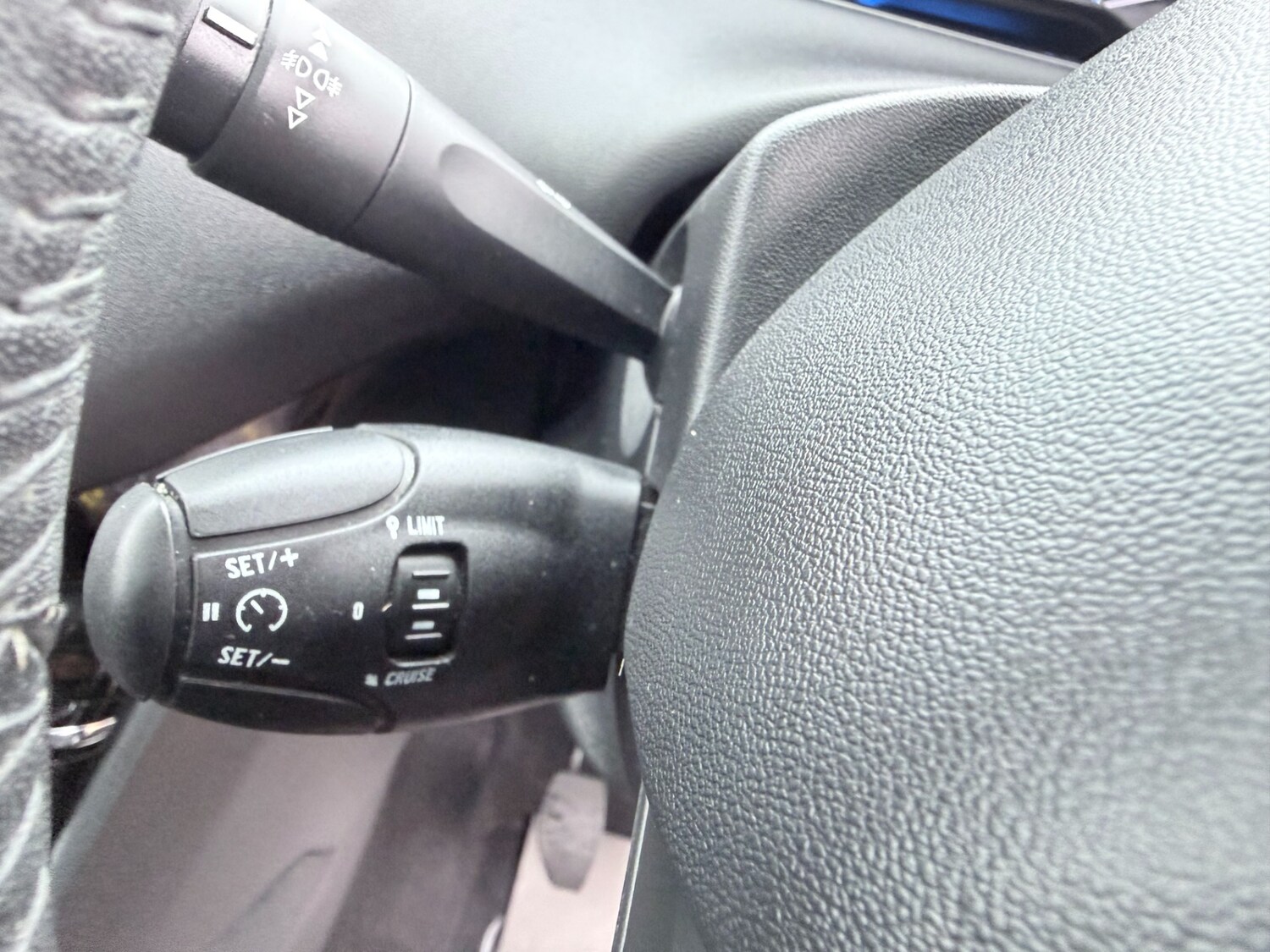 Used Peugeot 208 2013 for sale - 77947153: Photo 34