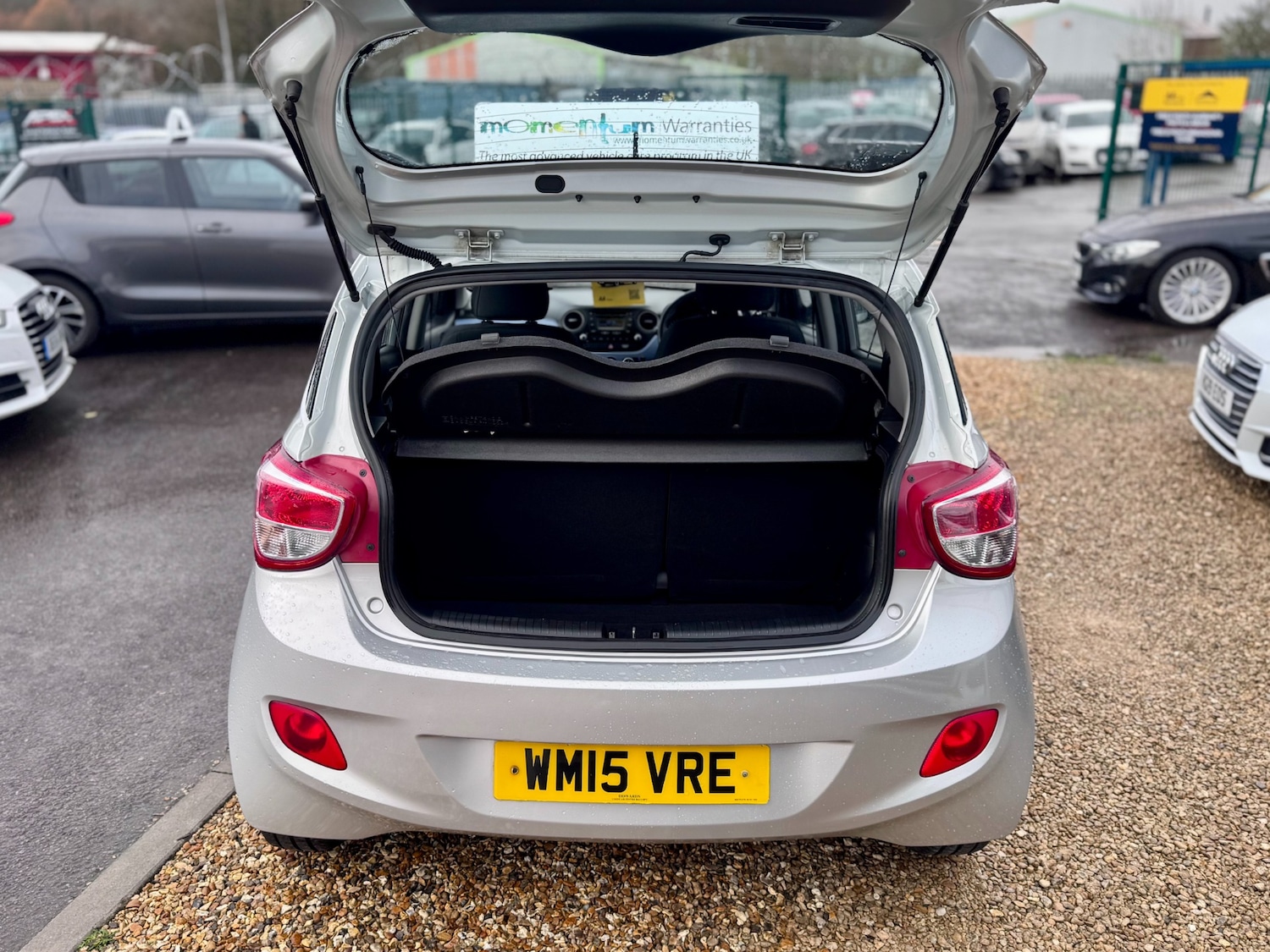 Used Hyundai i10 2015 for sale - 77062315: Photo 20