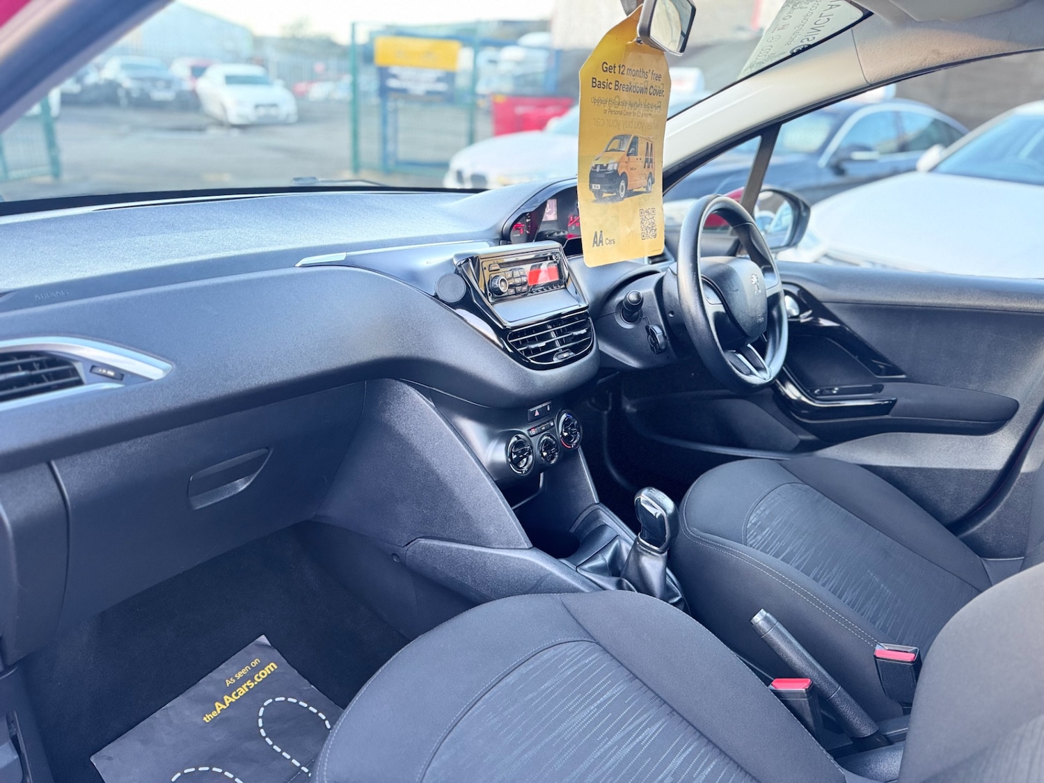 Used Peugeot 208 2013 for sale - 77061879: Photo 19