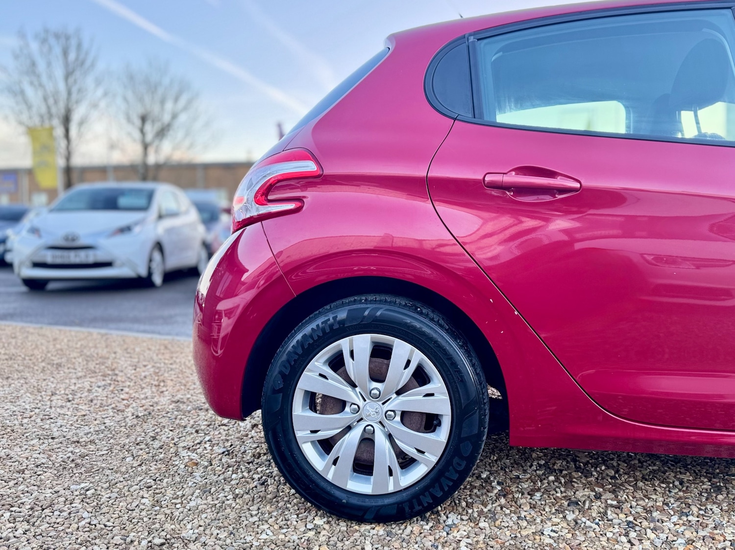 Used Peugeot 208 2013 for sale - 77061879: Photo 22