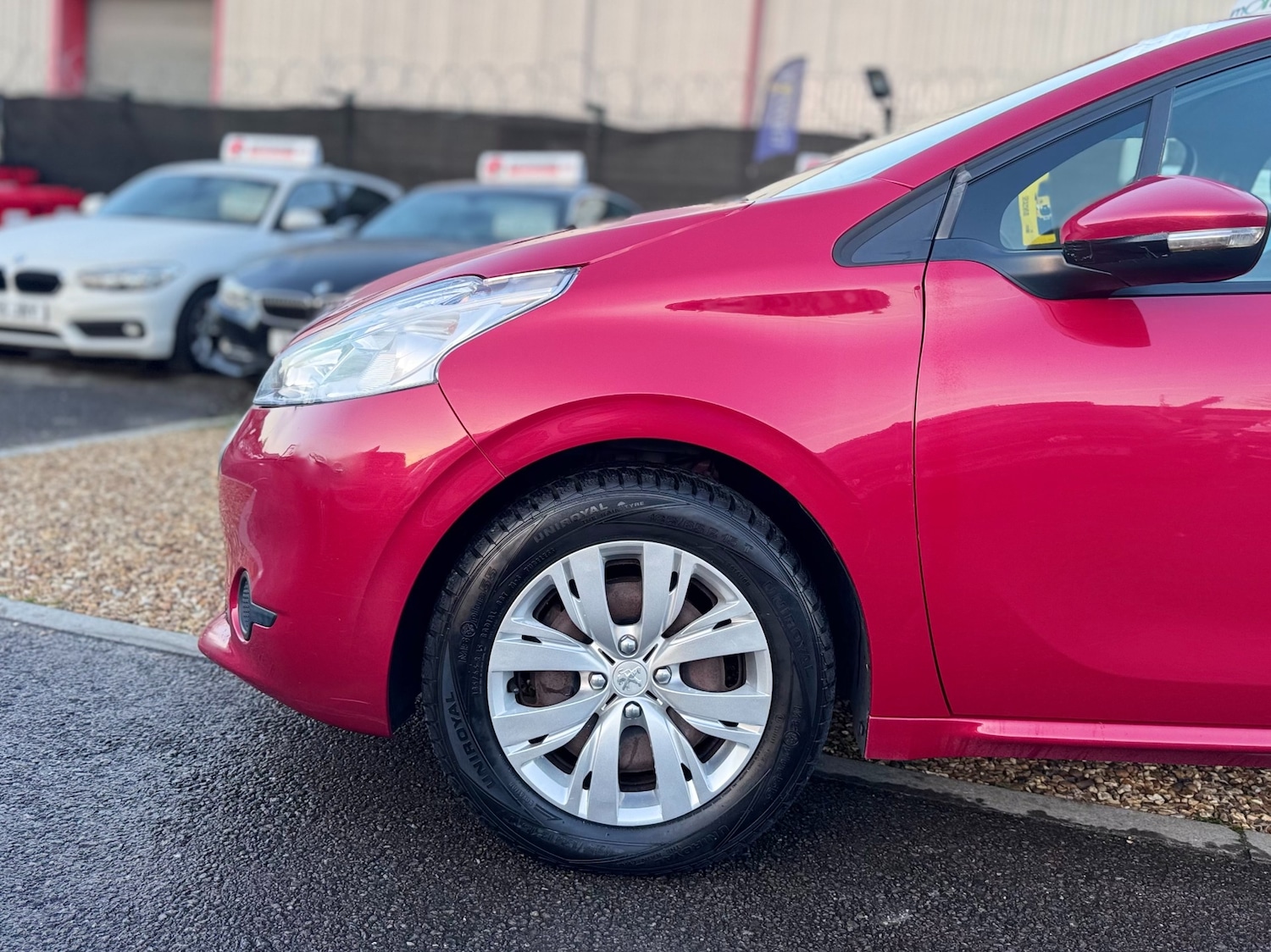 Used Peugeot 208 2013 for sale - 77061879: Photo 24