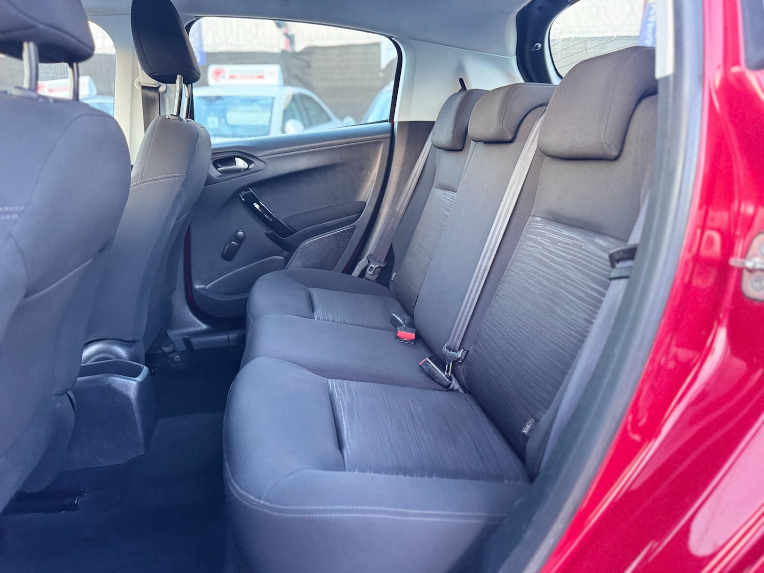 Used Peugeot 208 2013 for sale - 77061879: Photo 41