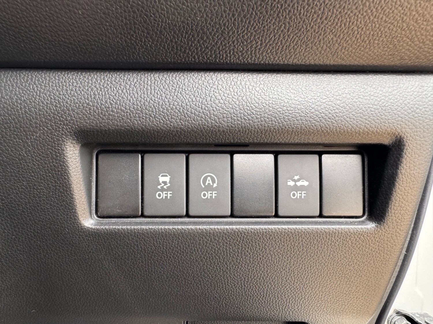 Used Suzuki Swift 2021 for sale - 77324673: Photo 27