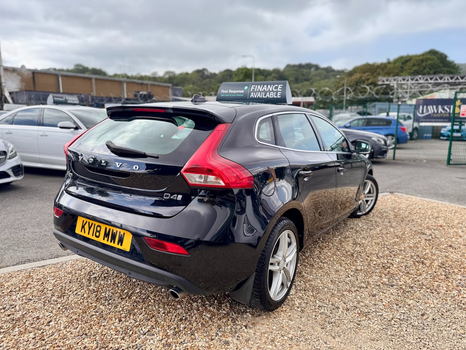 Used Volvo V40 2018 for sale - 76738363: Photo 5