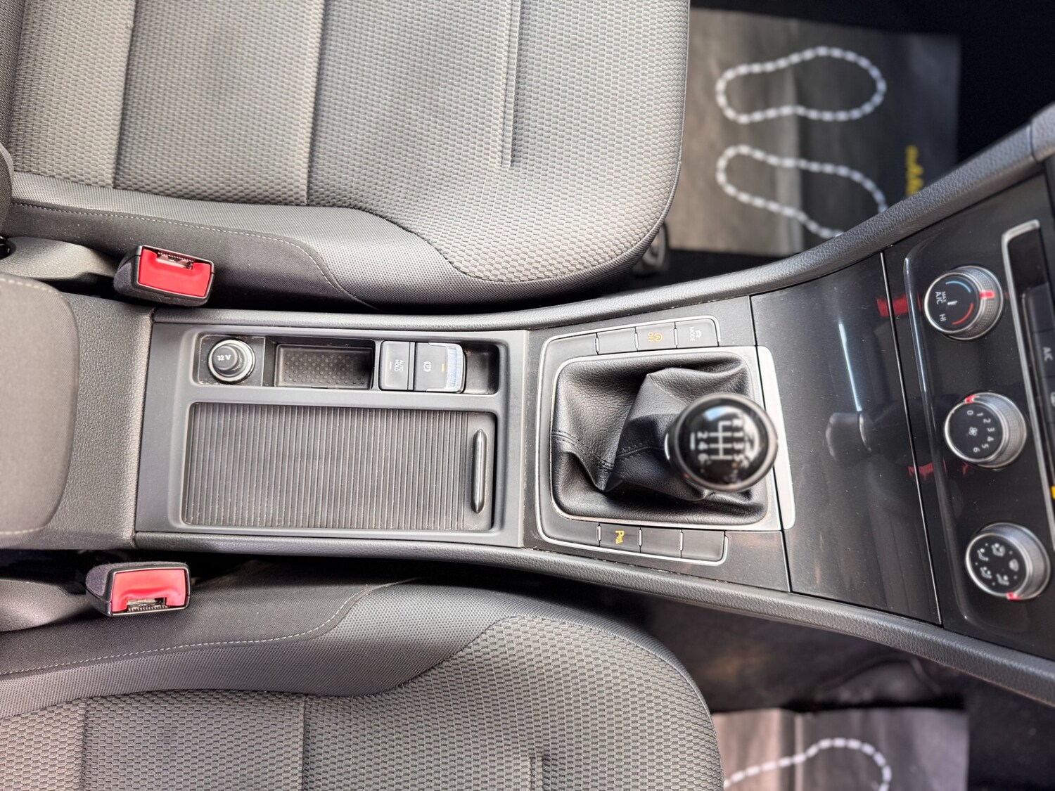 Used Volkswagen Golf 2018 for sale - 77902745: Photo 33