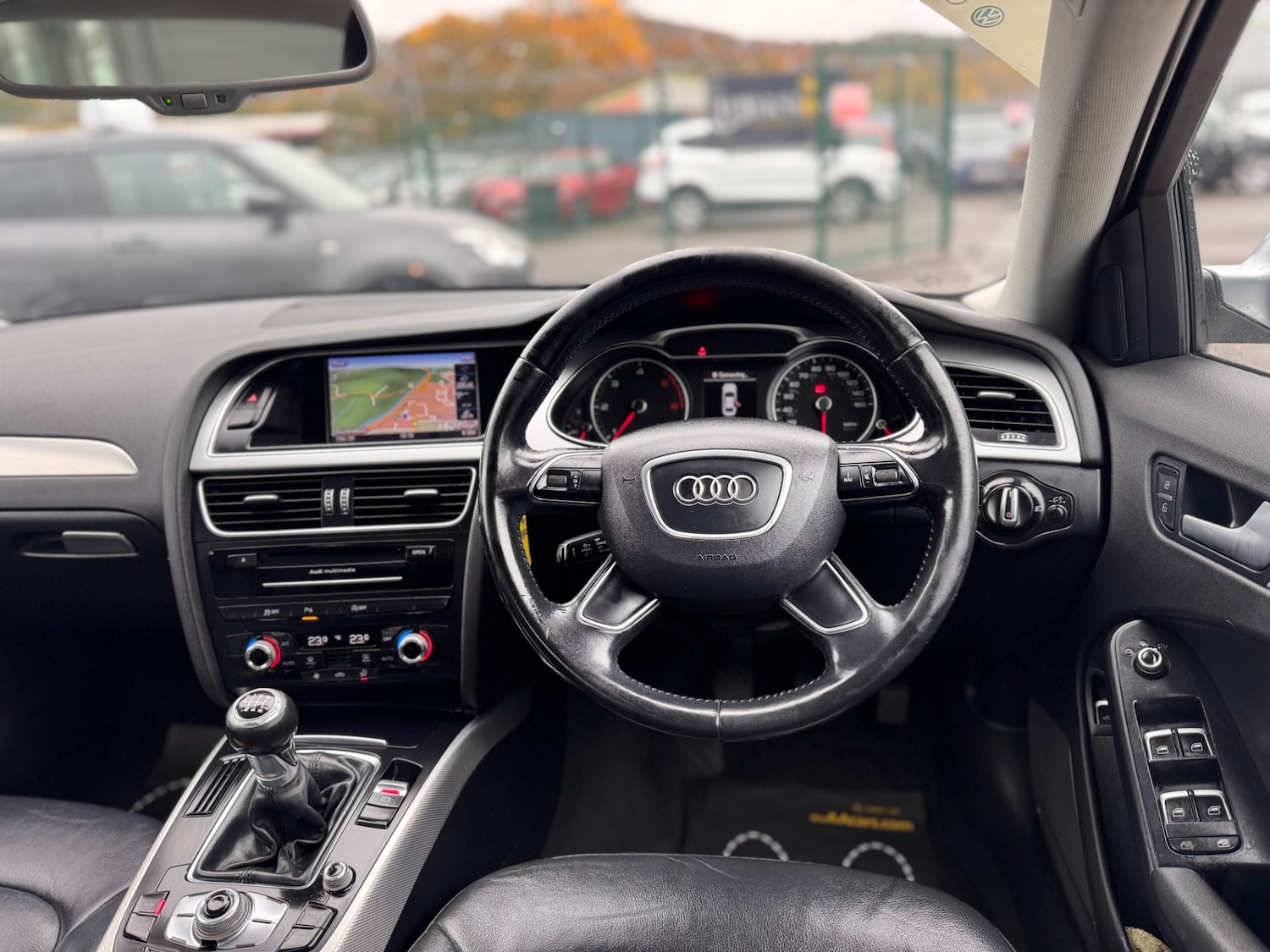 Used Audi A4 2015 for sale - 76922409: Photo 11