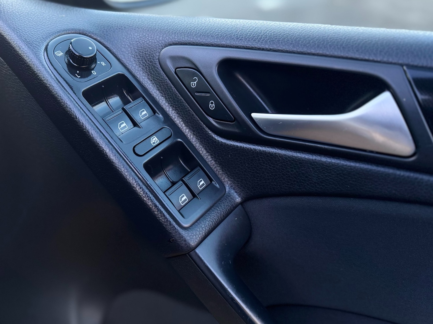 Used Volkswagen Golf 2012 for sale - 77019178: Photo 26