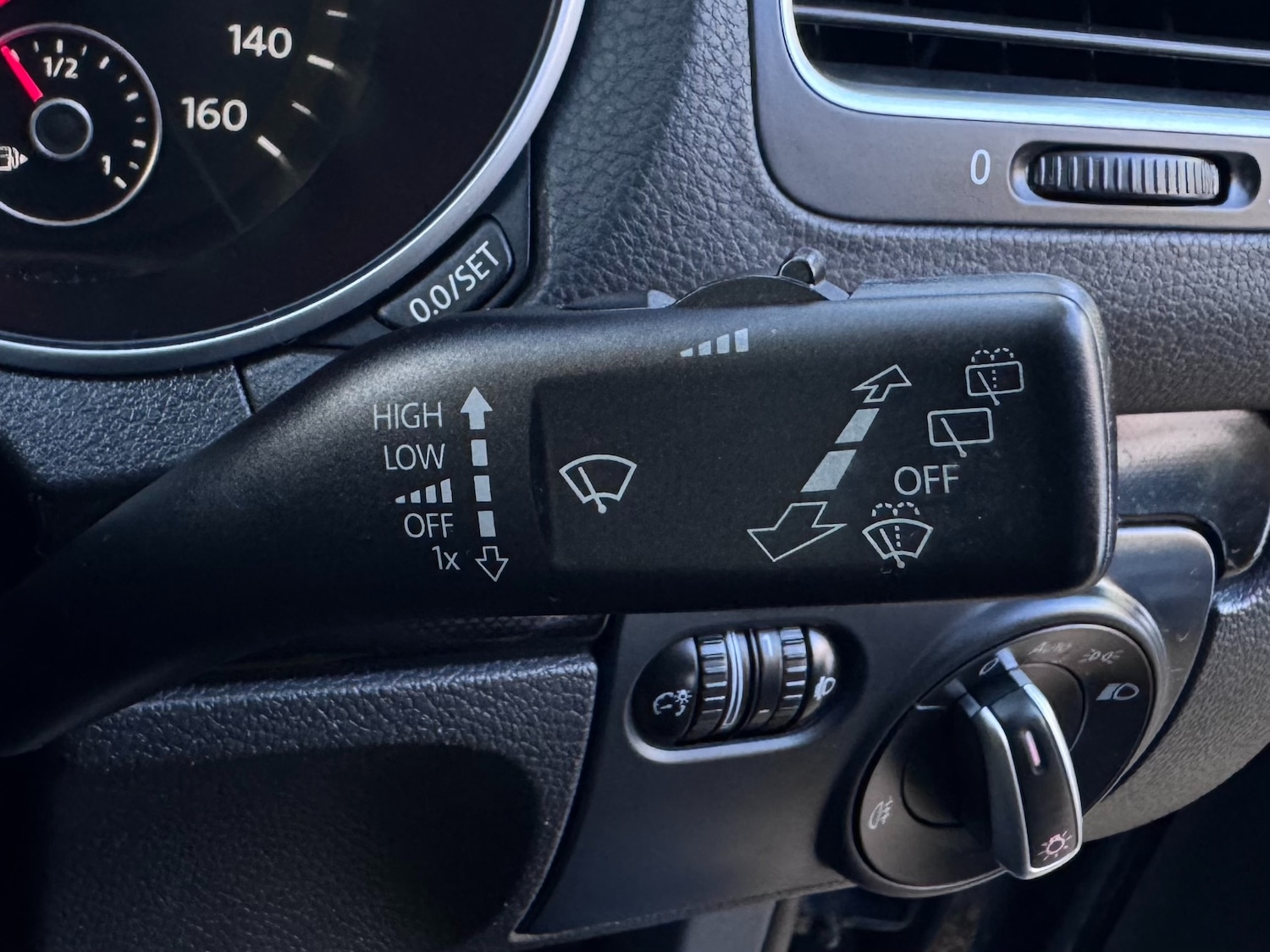 Used Volkswagen Golf 2012 for sale - 77019178: Photo 31