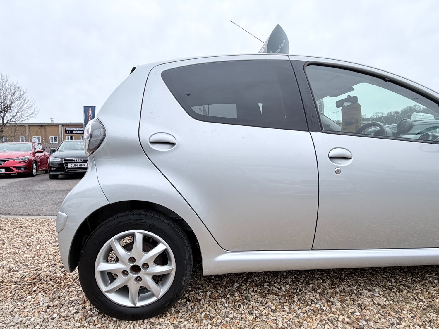 Used Toyota AYGO 2014 for sale - 77617975: Photo 21
