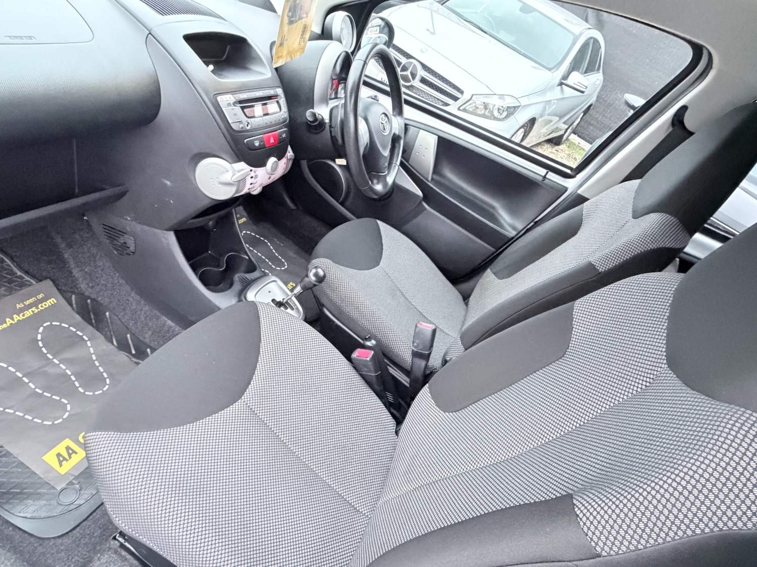 Used Toyota AYGO 2014 for sale - 77617975: Photo 41