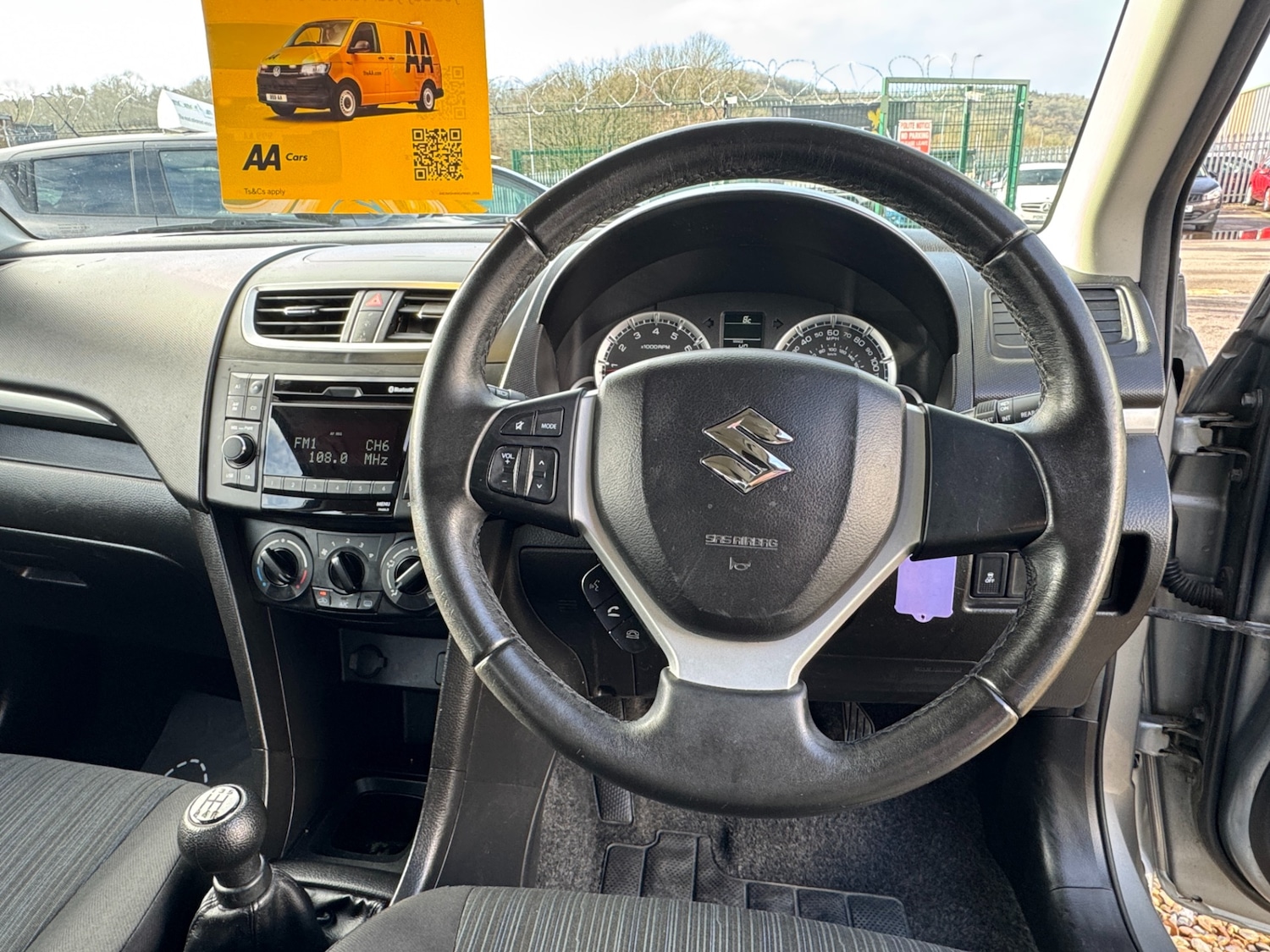 Used Suzuki Swift 2015 for sale - 77846385: Photo 28