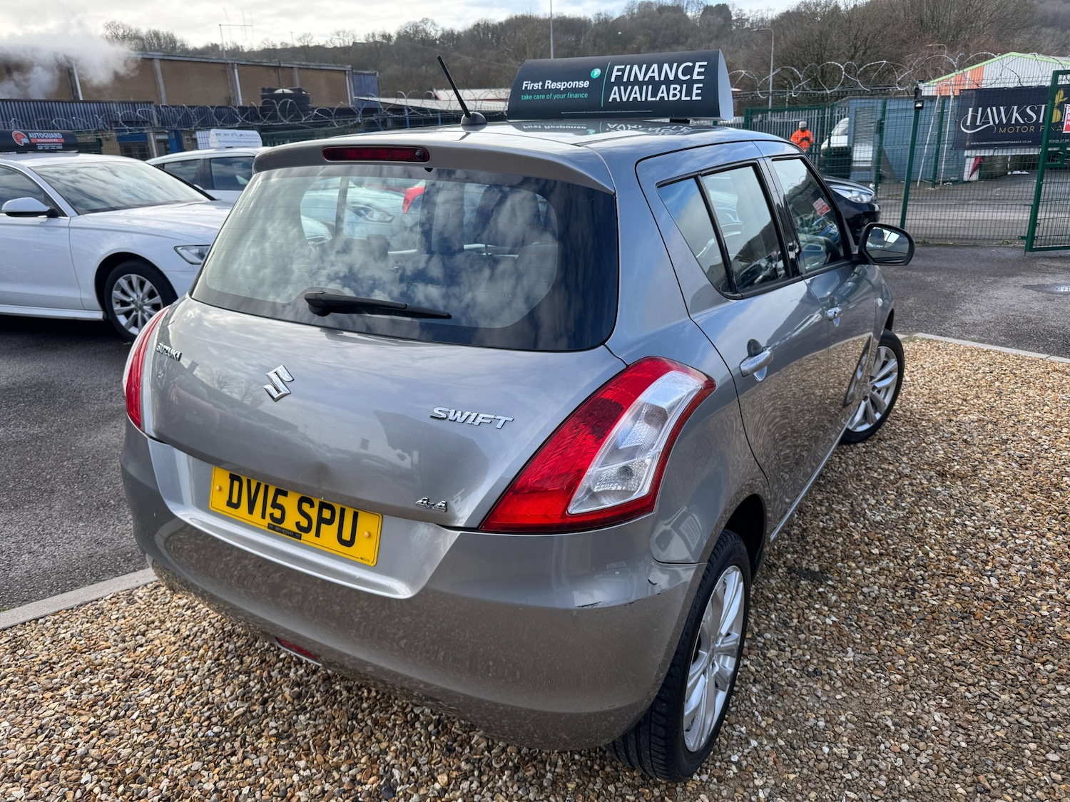 Used Suzuki Swift 2015 for sale - 77846385: Photo 5