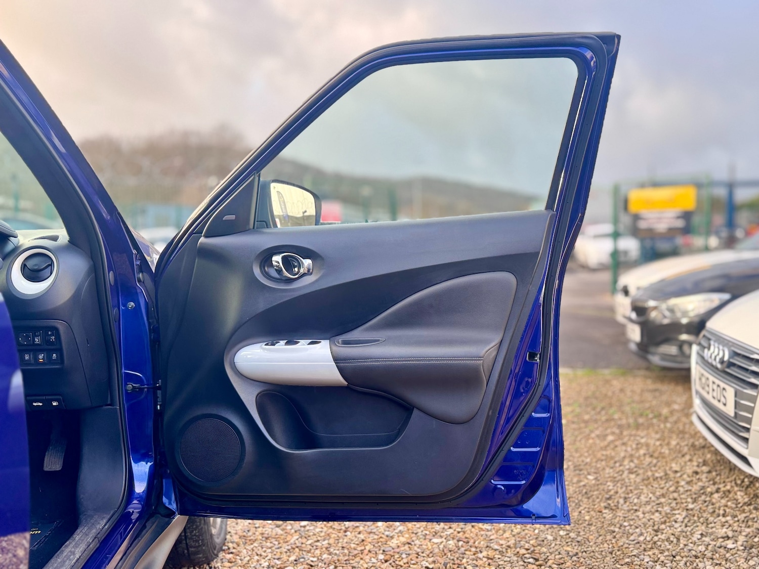 Used Nissan Juke 2015 for sale - 76947189: Photo 25