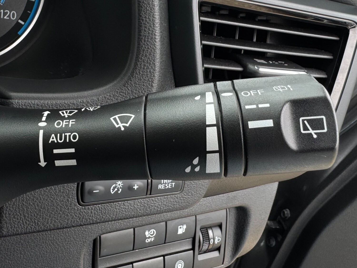 Used Nissan Leaf 2020 for sale - 78179527: Photo 31