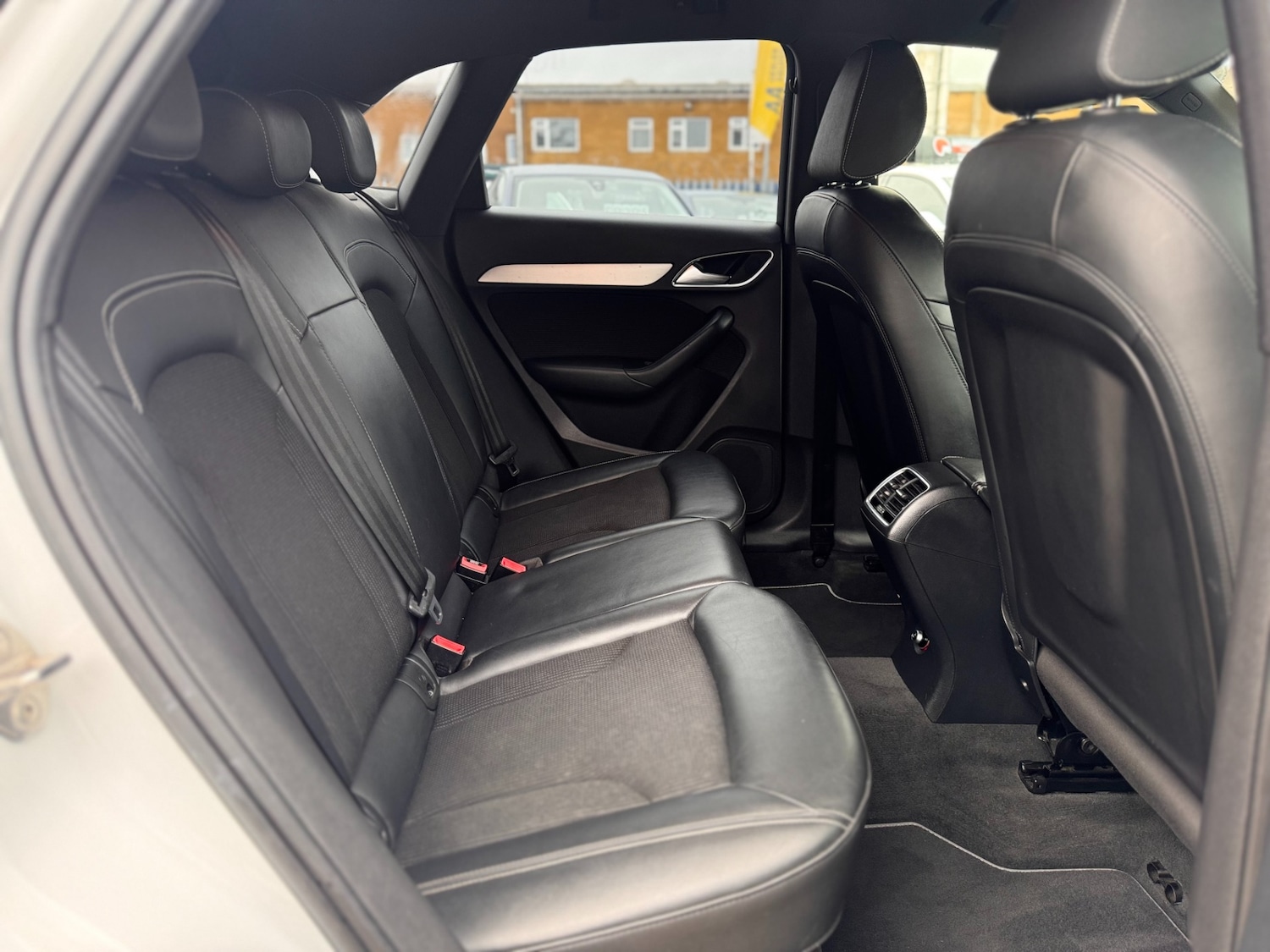 Used Audi Q3 2015 for sale - 77103418: Photo 12