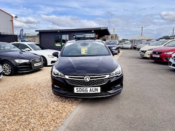 Used Vauxhall Astra 2016 for sale - 75959858: Photo