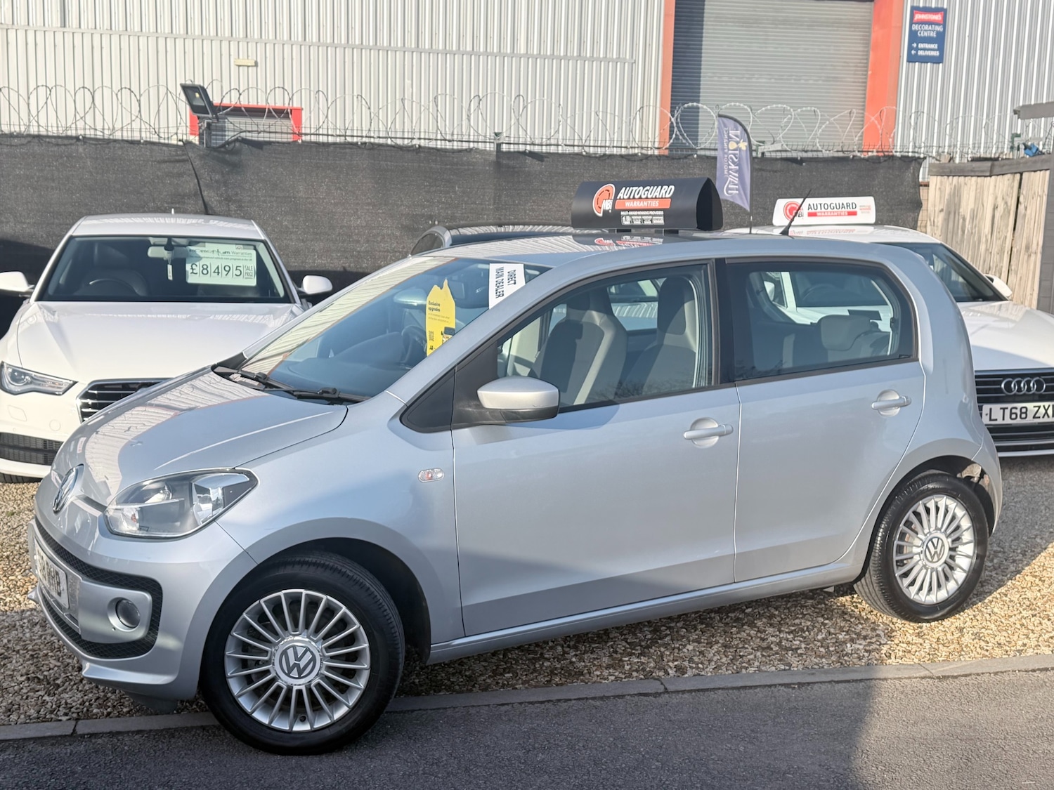 Used Volkswagen up! 2013 for sale - 78067018: Photo 3