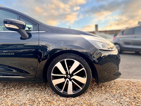 Used Renault Clio 2015 for sale - 76234934: Photo 21