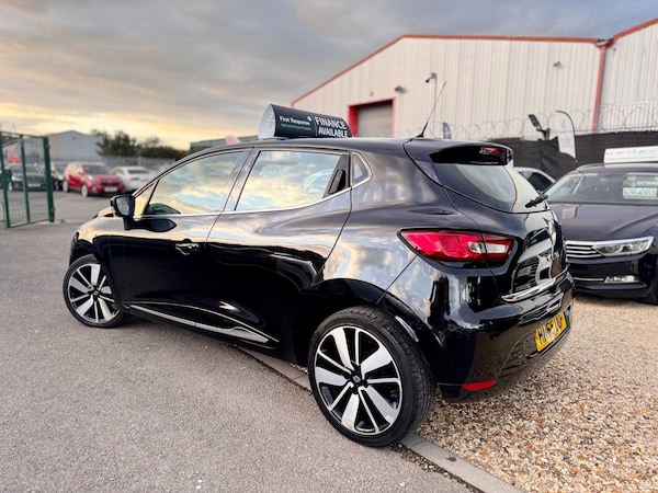 Used Renault Clio 2015 for sale - 76234934: Photo 6