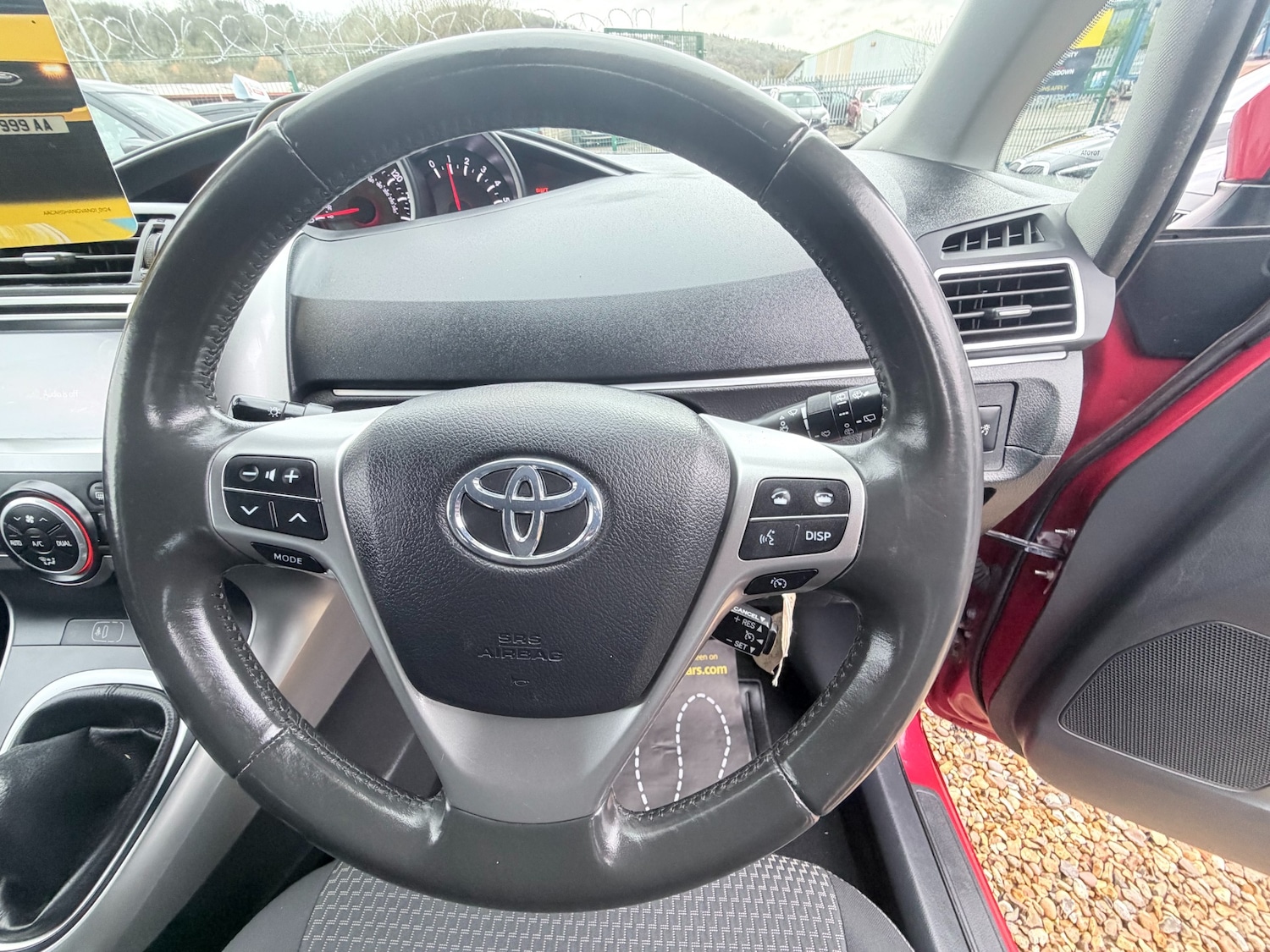 Used Toyota Verso 2015 for sale - 77579276: Photo 29