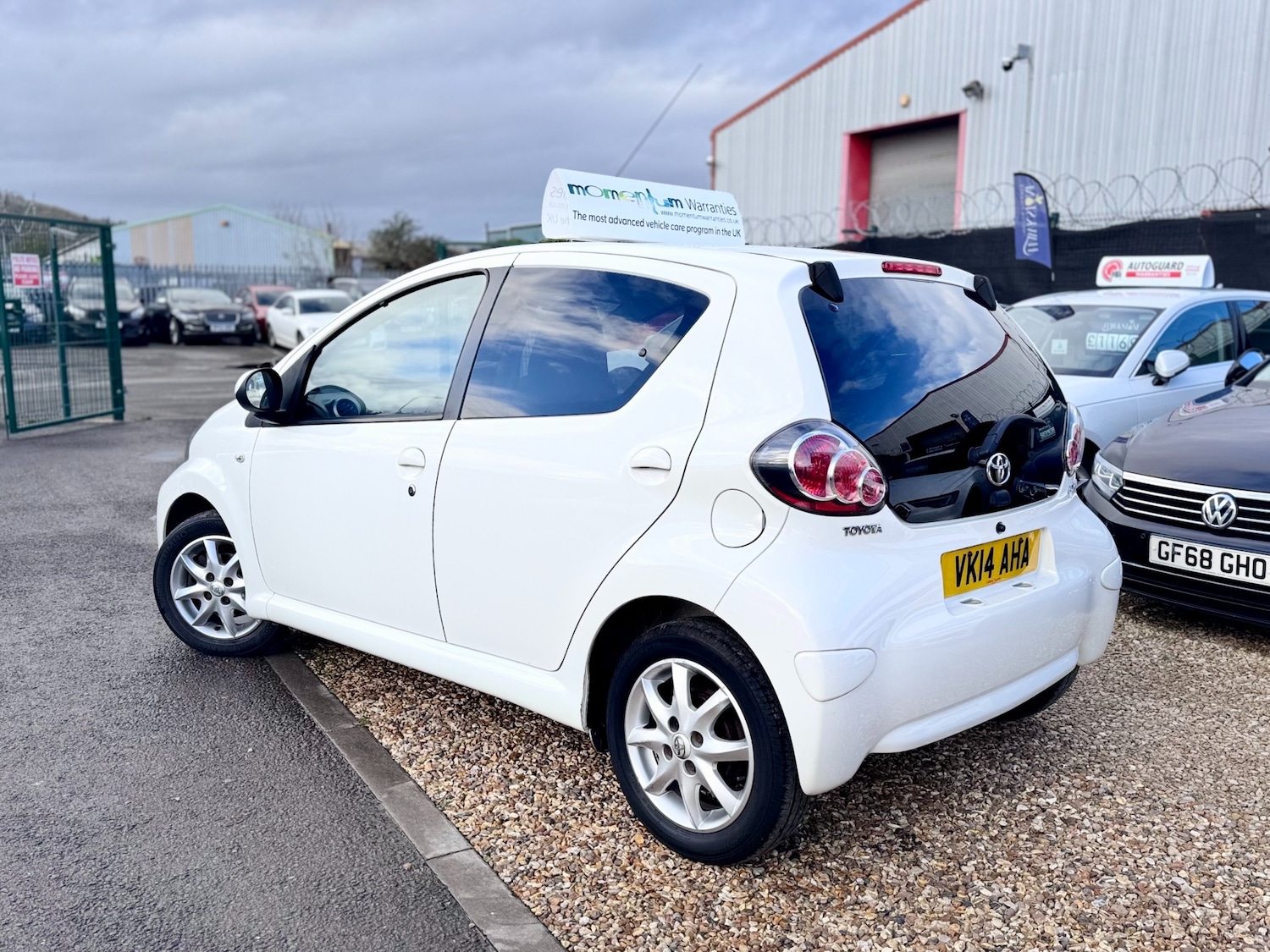 Used Toyota AYGO 2014 for sale - 76931471: Photo 6