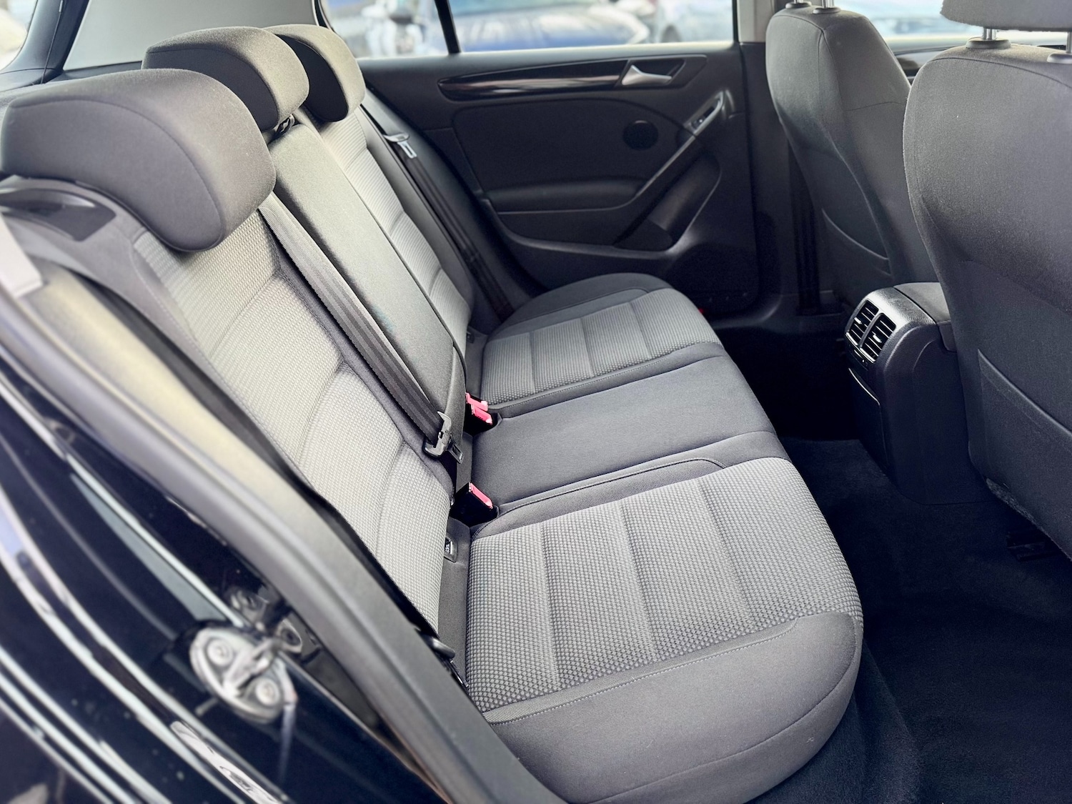 Used Volkswagen Golf 2011 for sale - 77014711: Photo 12