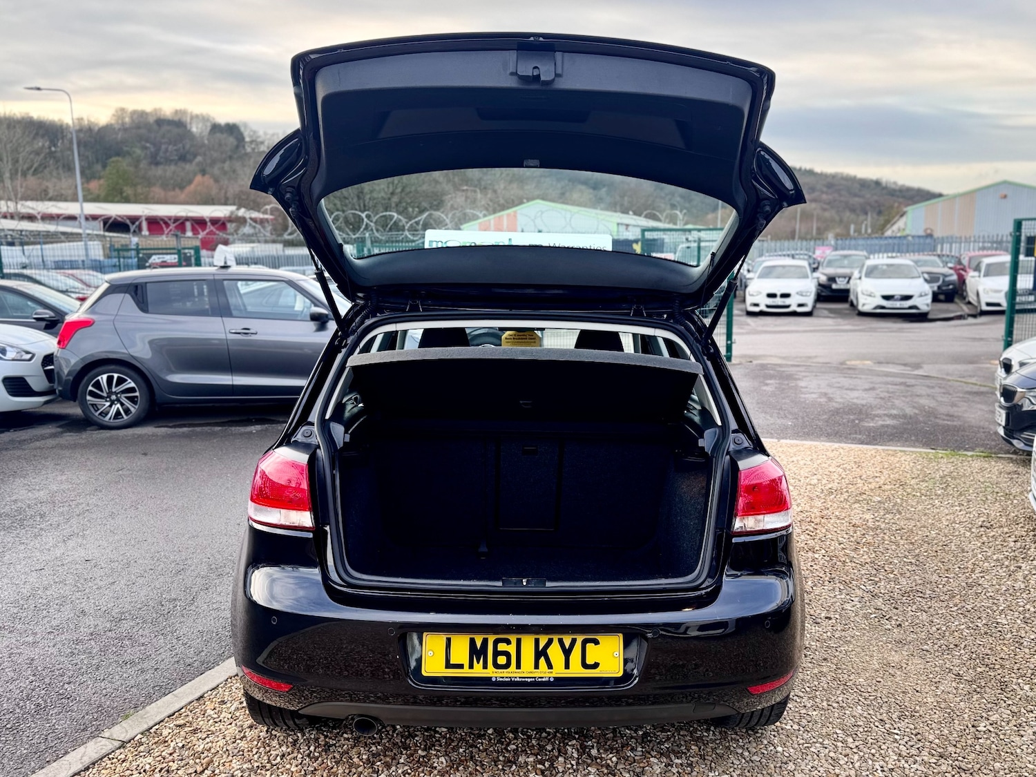 Used Volkswagen Golf 2011 for sale - 77014711: Photo 20