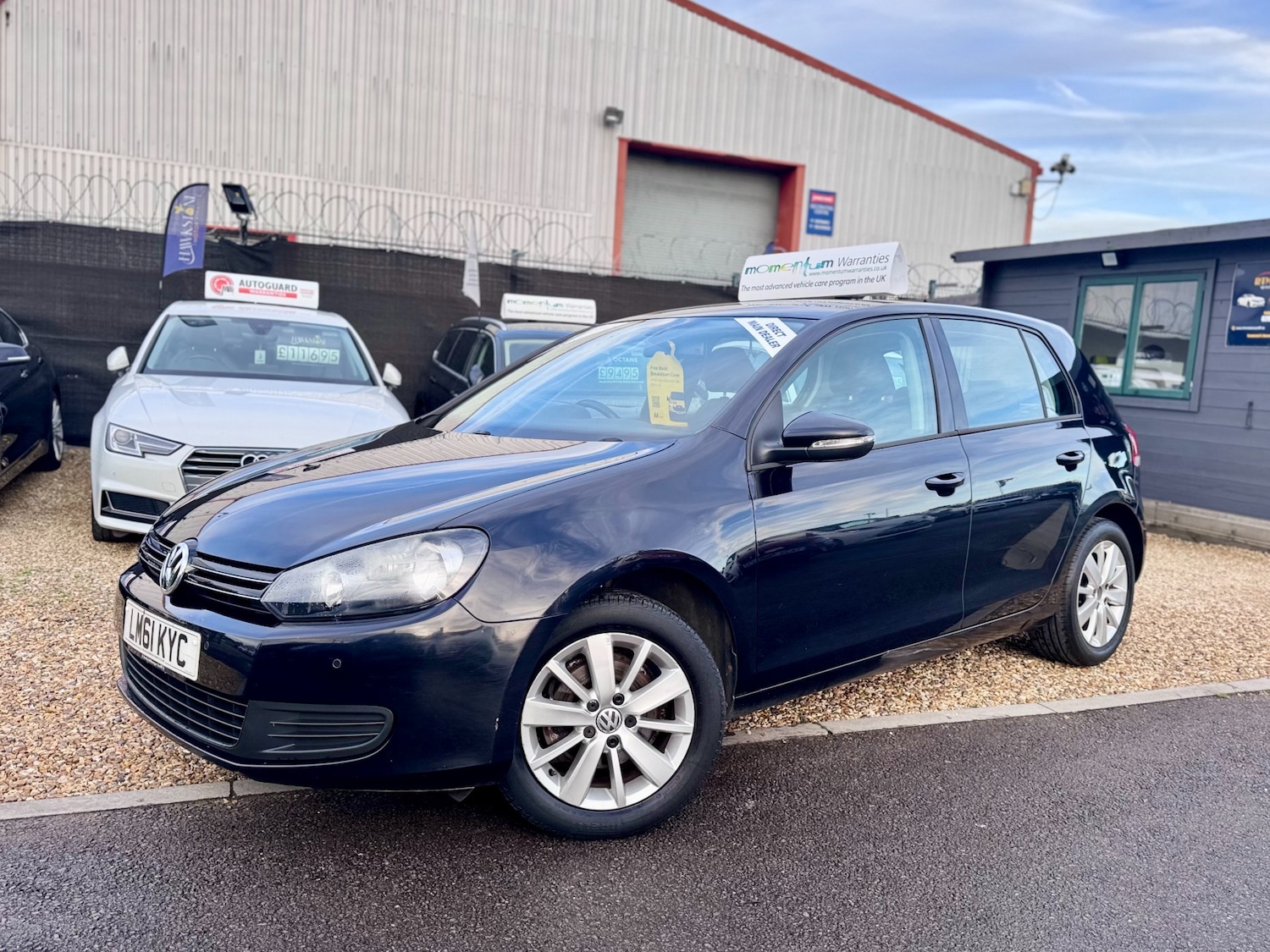 Used Volkswagen Golf 2011 for sale - 77014711: Photo 3