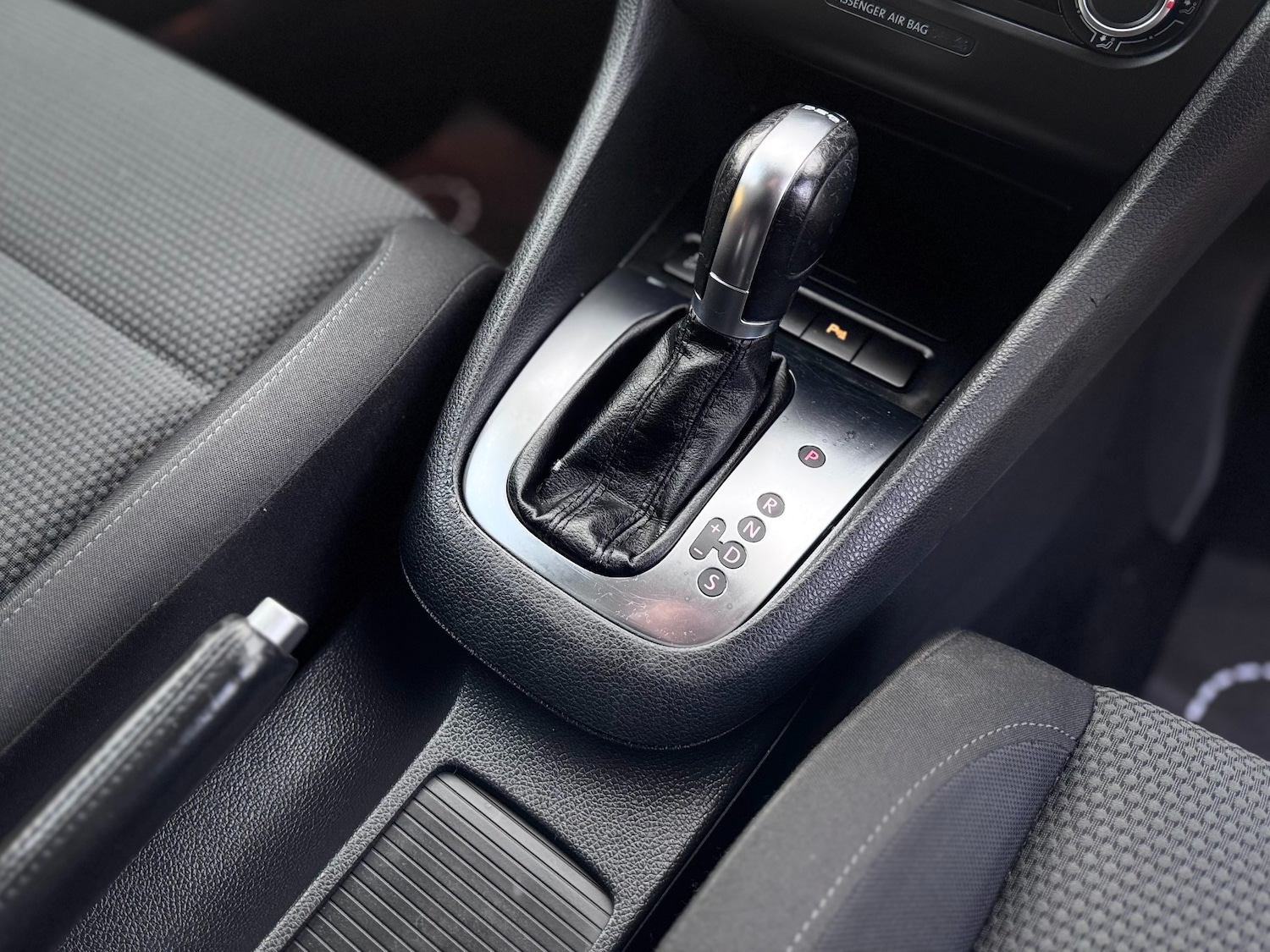 Used Volkswagen Golf 2011 for sale - 77014711: Photo 35