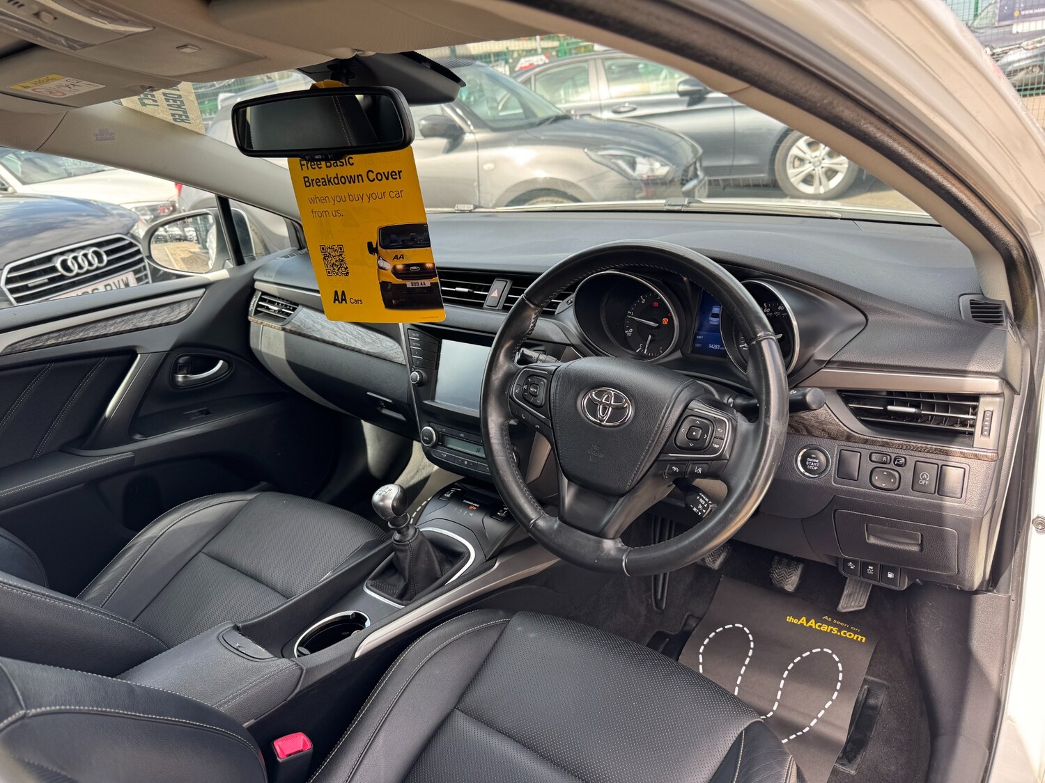 Used Toyota Avensis 2015 for sale - 77461456: Photo 23