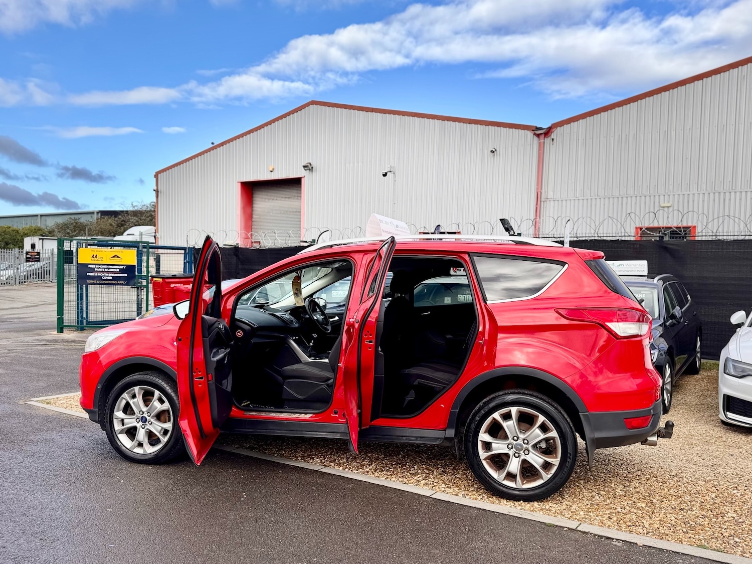 Used Ford Kuga 2014 for sale - 76762490: Photo 44