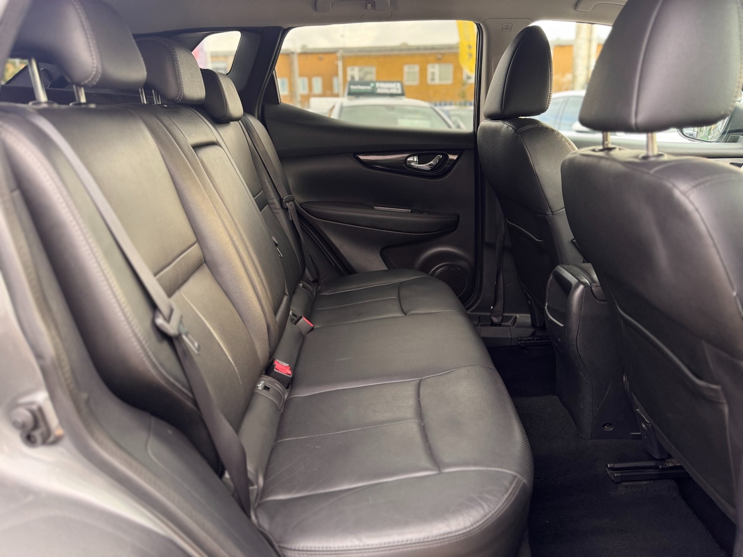 Used Nissan Qashqai 2015 for sale - 76541743: Photo 12