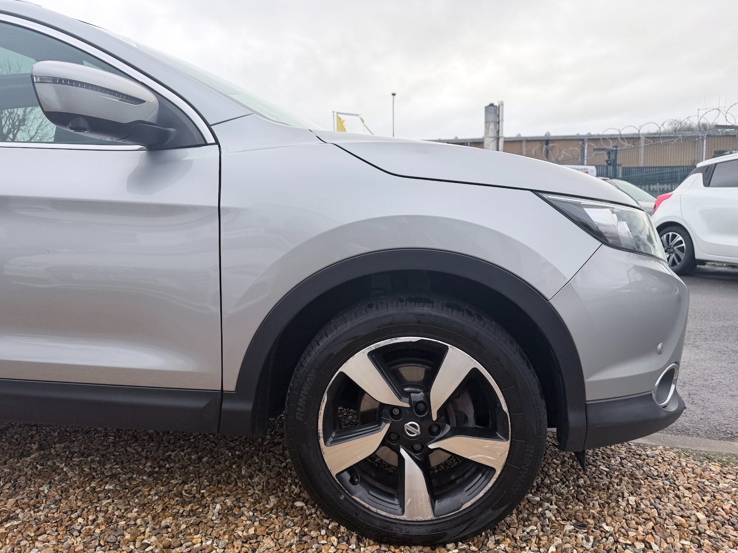 Used Nissan Qashqai 2017 for sale - 77803399: Photo 20