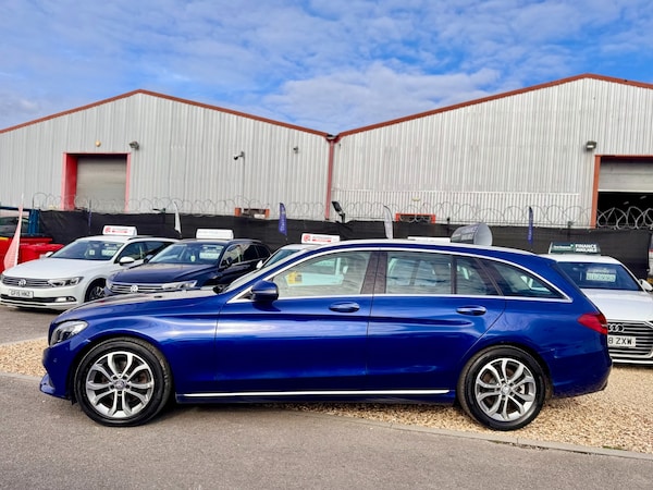 Used Mercedes-Benz C Class 2015 for sale - 76304598: Photo 16