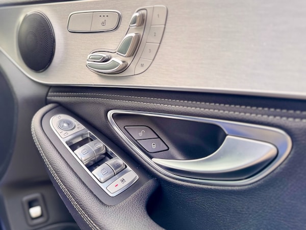 Used Mercedes-Benz C Class 2015 for sale - 76304598: Photo 29