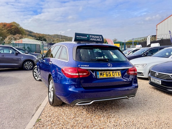Used Mercedes-Benz C Class 2015 for sale - 76304598: Photo 8