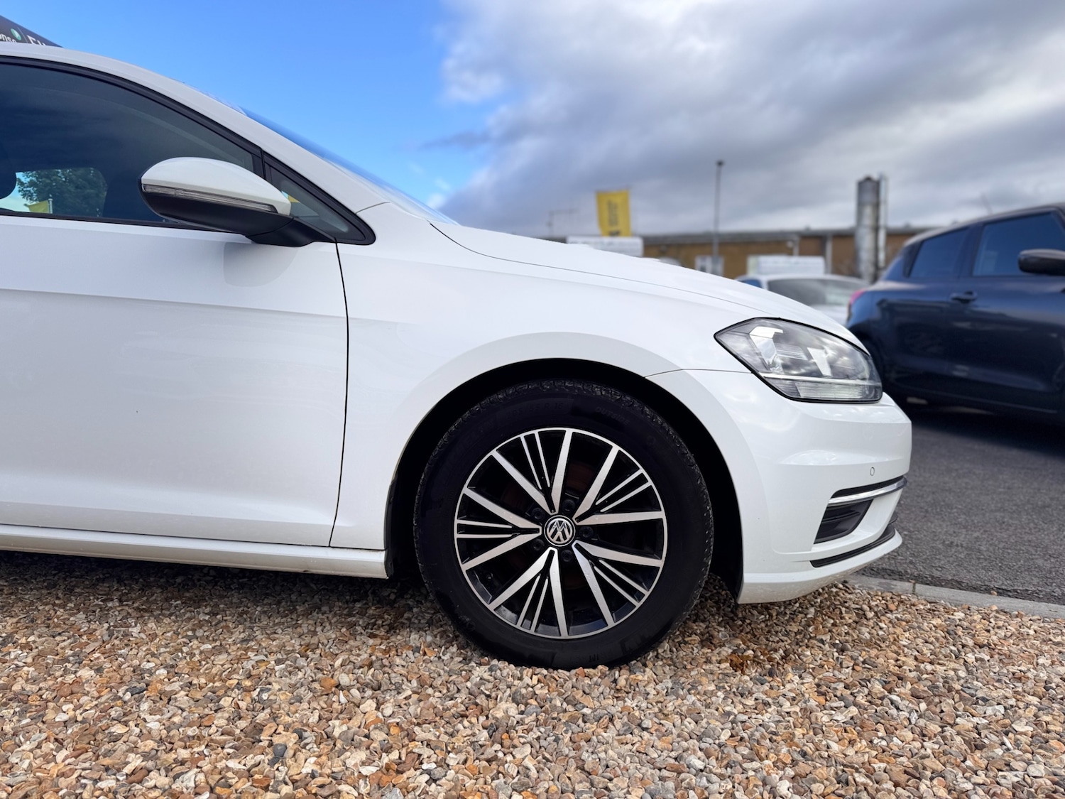 Used Volkswagen Golf 2018 for sale - 76159454: Photo 20