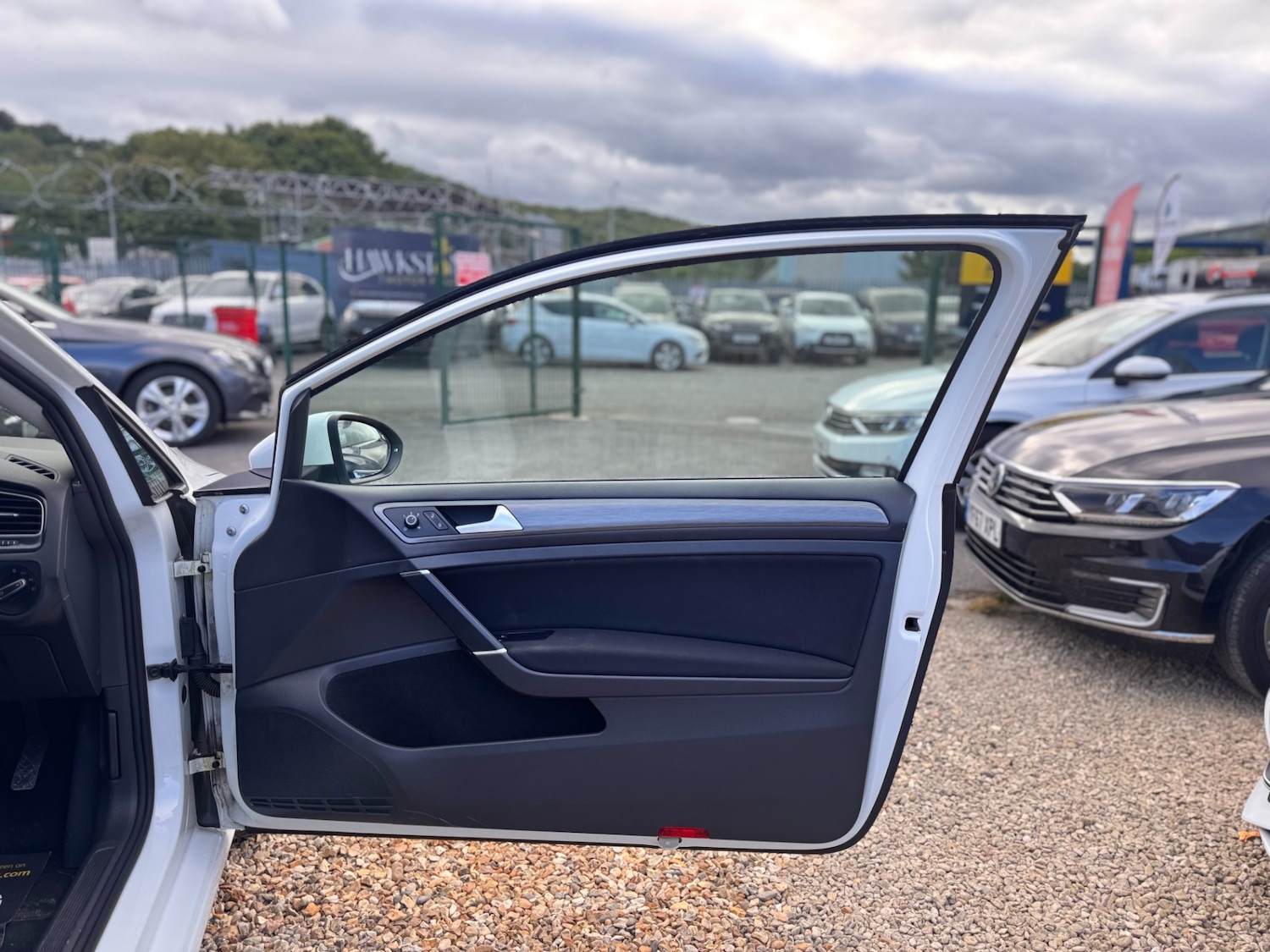 Used Volkswagen Golf 2018 for sale - 76159454: Photo 24