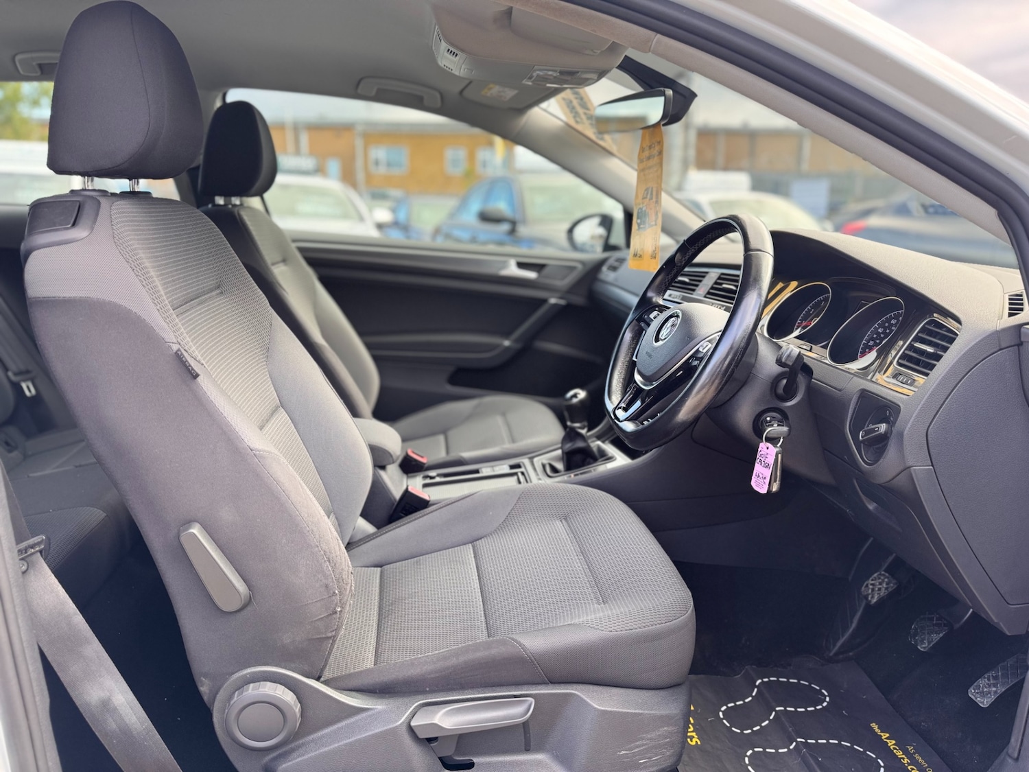 Used Volkswagen Golf 2018 for sale - 76159454: Photo 9