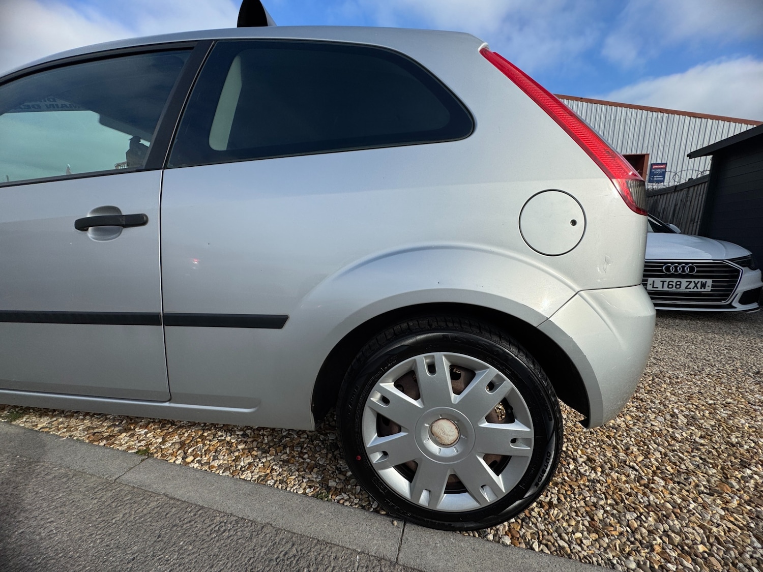 Used Ford Fiesta 2005 for sale - 76450314: Photo 21