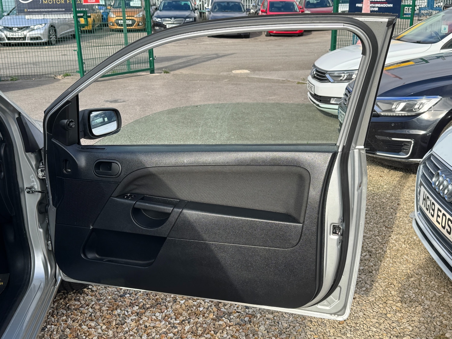 Used Ford Fiesta 2005 for sale - 76450314: Photo 23