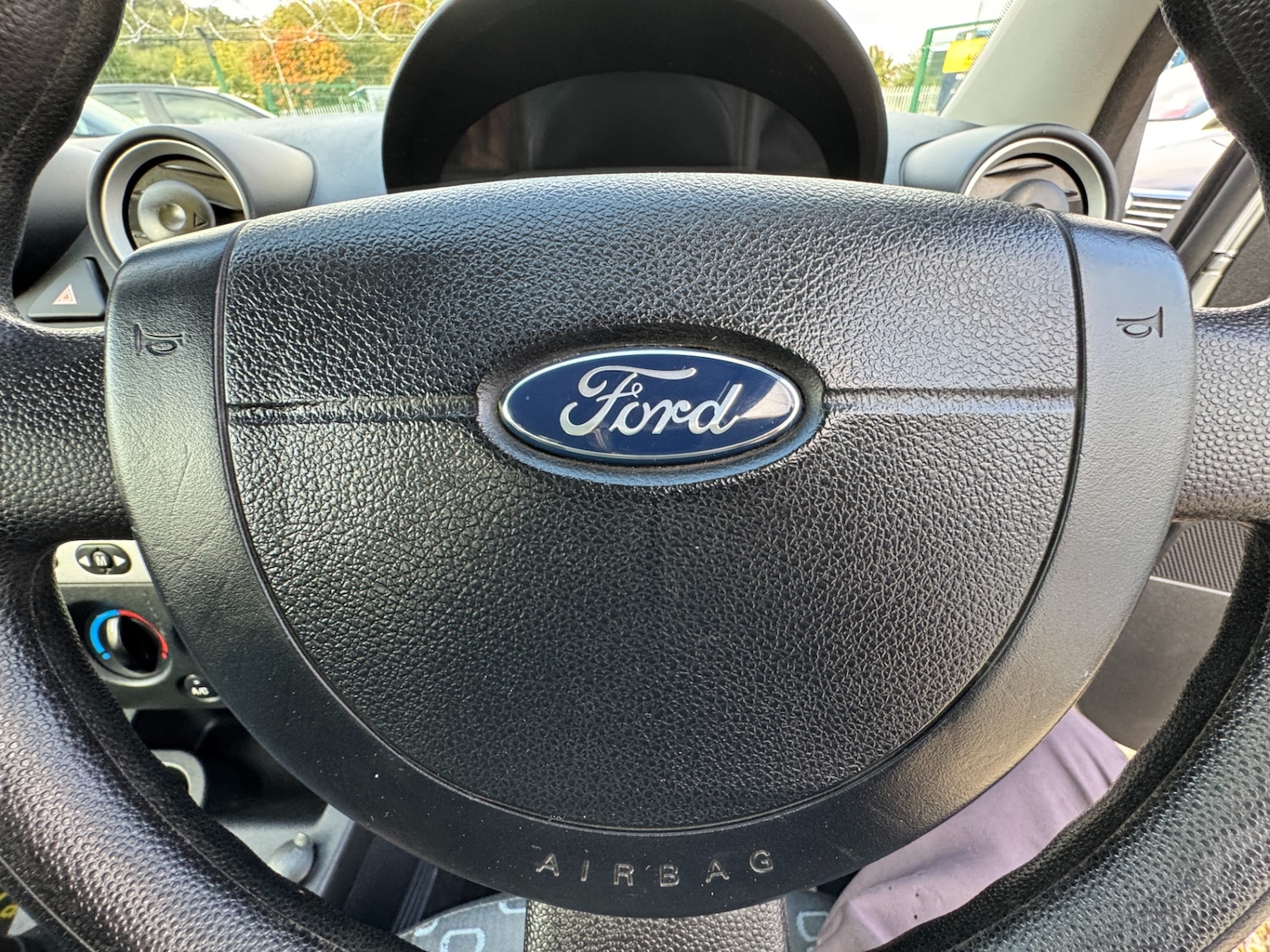 Used Ford Fiesta 2005 for sale - 76450314: Photo 31