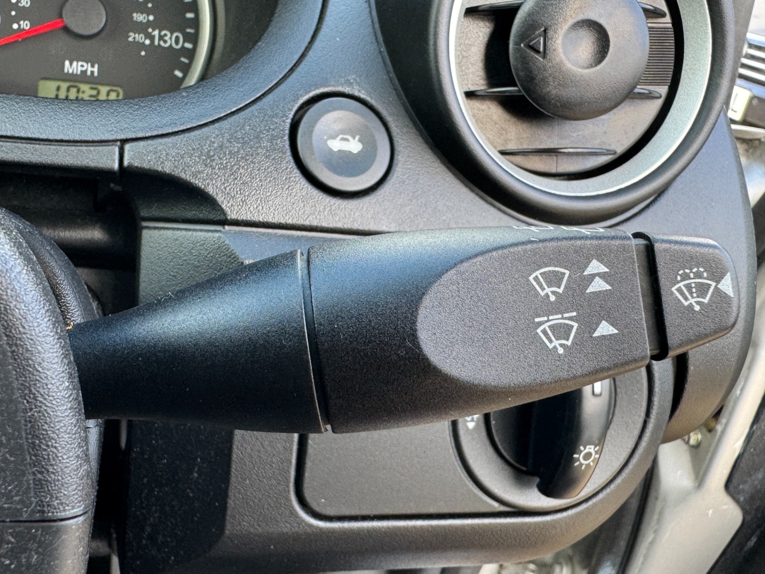 Used Ford Fiesta 2005 for sale - 76383273: Photo 32