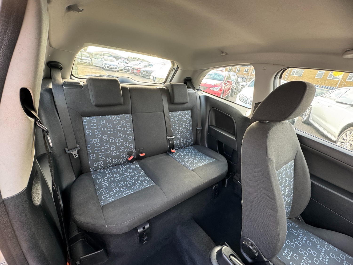 Used Ford Fiesta 2005 for sale - 76383273: Photo 9