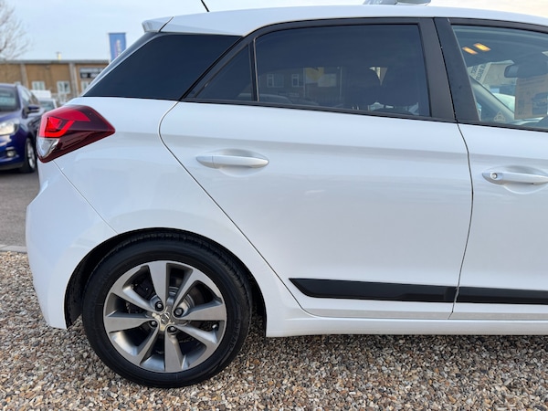 Used Hyundai i20 2016 for sale - 76234665: Photo 19